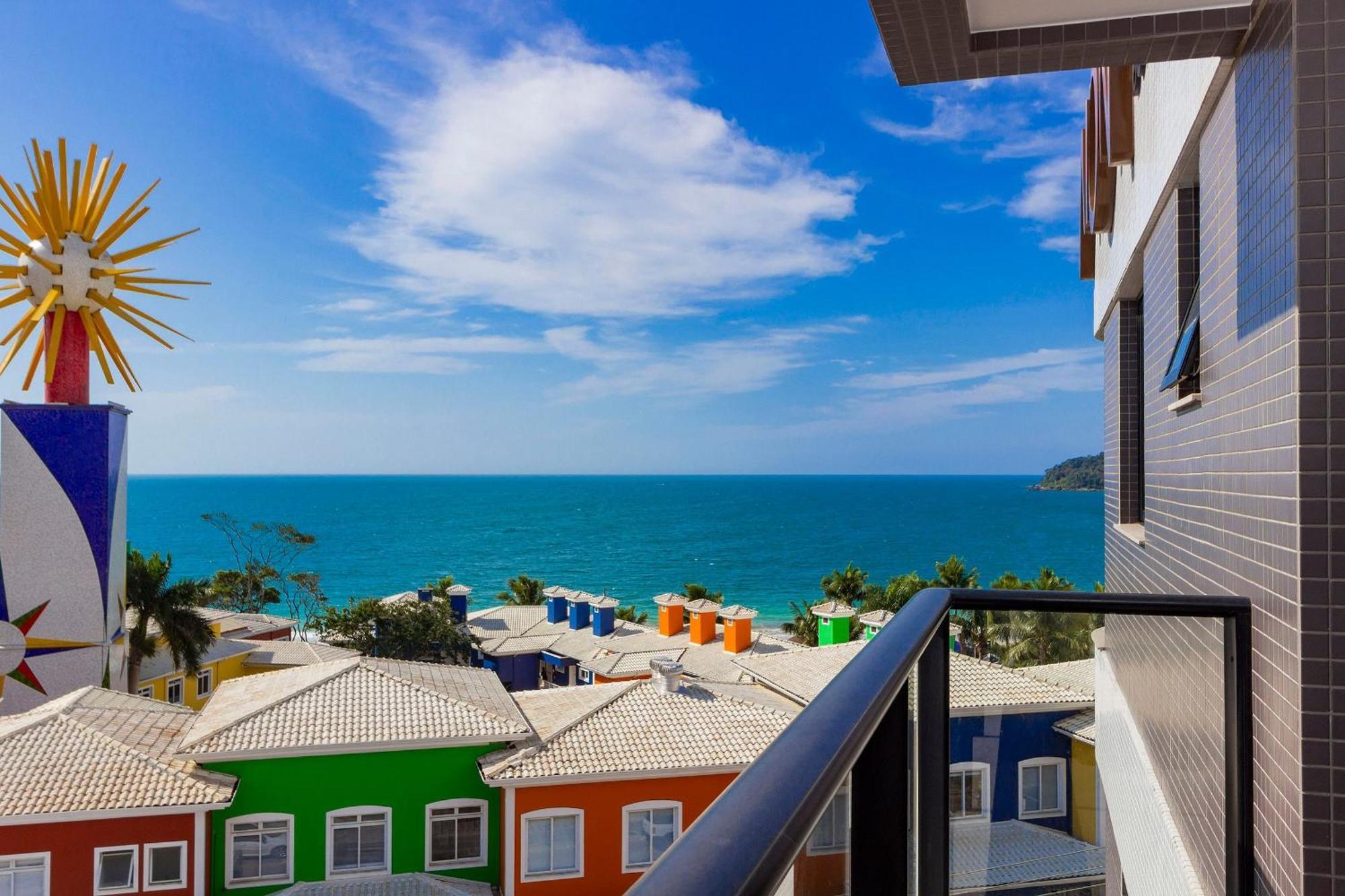 Aion Suites 302 - Lindo Apartamento Com Vista Para O Mar, A 60M Da Praia De Bombinhas, Com Piscina E Academia No Rooftop. Eksteriør billede
